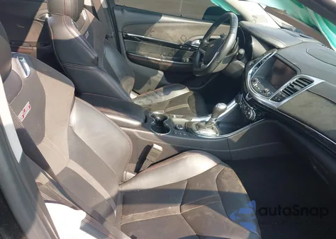 2015 Chevrolet Ss z USA, uszkodzony, nr VIN 6G3F15RW3FL110840